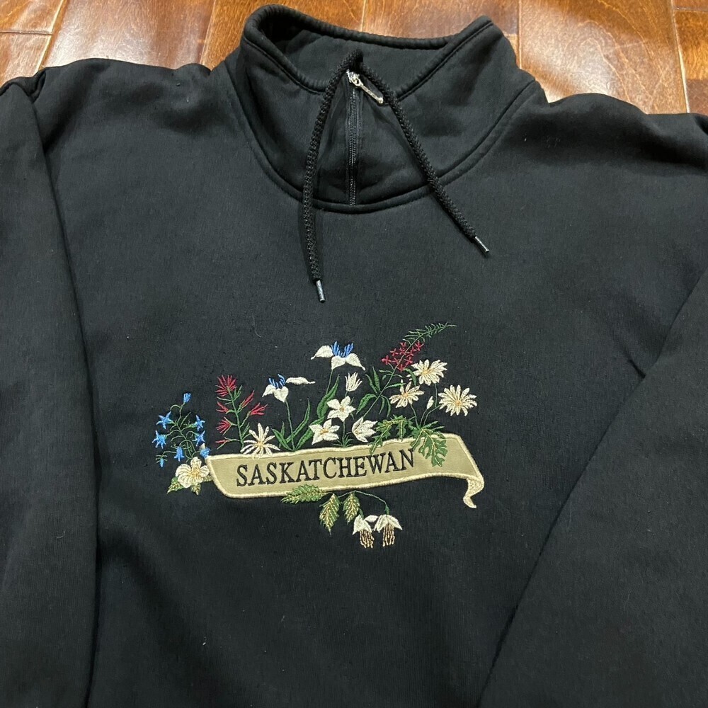 Saskatchewan Canada Vintage Cowl Neck Sweatshirt Black Embroidered Women's M - Picture 2 of 8
